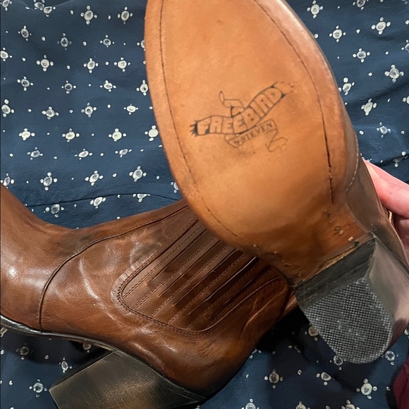 Freebird Chestnut Leather Ankle Booties - Picture 3 of 7
